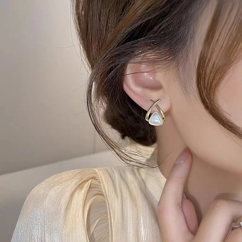 Pérola e cristal cruz brincos para mulheres e meninas, anéis de orelha, acessórios, joias rabo de peixe, requintado, elegante, estilo coreano, moda