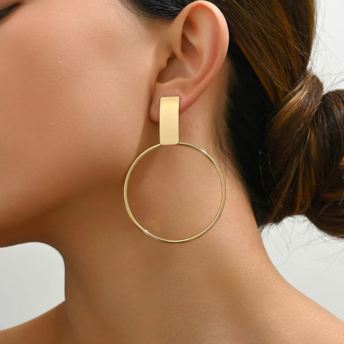 Clipe Orelha Simples Grande Círculo para Mulher, Hipérbole Brilhante Redondo, Metal Geométrico Sem Perfurado, Brincos Presente, Alta Qualidade, Fashion, comprar todo dia