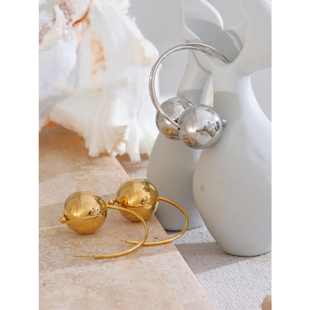 Yhpup 25mm grande bola redonda de aço inoxidável em forma de C moda huggie brincos suave declaração atraente jóias banhado a ouro PVD