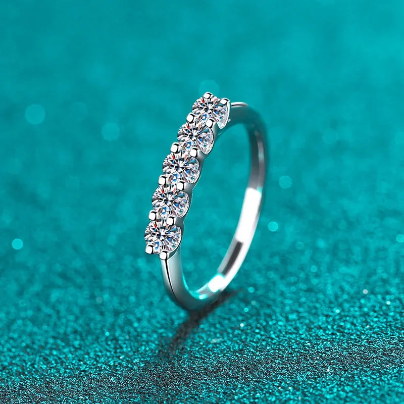 Comprar Todo Dia, Luxo pt950 proposta de platina 0.5ct moissanite diamante linha anéis para mulheres adorável anel de ouro branco real lindo presente