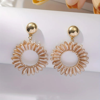 1 par de brincos pendurados boêmios com design de flor oca com strass multicoloridos, com acessórios de festa para roupas diárias