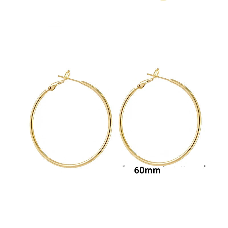 Clipes lisos Big Round Hoop Ear para mulheres, Golden Ear Clips, não perfurados, exagerados, clipe simples em brincos, acessórios de jóias, 60mm, comprar todo dia