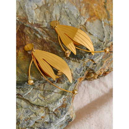 Yhpup-Brincos de flores de metal, requintado aço inoxidável, banhado a ouro 18k, moda elegante, presente de fada,
Brincos de Flores de Metal Banhados a Ouro 18k,
Brincos delicados e sofisticados femininos,
Joias hipoalergênicas banhadas a ouro,
Brincos femininos com design floral,
Acessórios dourados para ocasiões especiais,
Brincos elegantes de aço inoxidável,
Joias para presentear mulheres,
Brincos femininos para festas e eventos,
Brincos banhados a ouro de alta qualidade,
Brincos florais modernos,