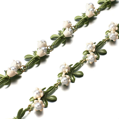 AENSOA-Colar folha floral branca para mulheres, gargantilha de liga na moda, esmalte Lily Valley, cor dourada, personalidade, alta qualidade,Colar floral dourado feminino,
Colar inspirado no lírio-do-vale,
Acessório floral vintage dourado,
Colar feminino para presentes especiais,
Colar com detalhes de flores douradas,
Acessório delicado inspirado na natureza,
Colar dourado para ocasiões elegantes,
Joias femininas com pingente floral,
Colar feminino casual e sofisticado,
Colar vintage com pingente delicado,
